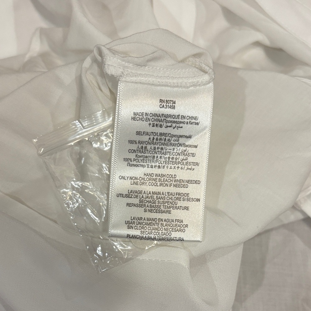 BCBGeneration Sheer White Sleeveless‎ Blouse - Picture 7 of 10